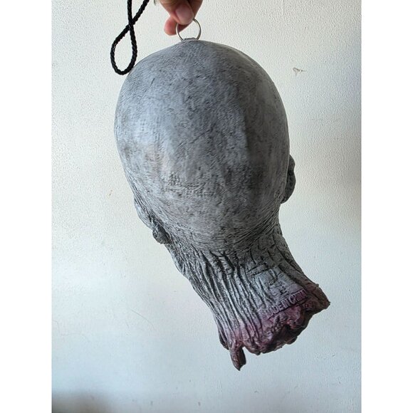 Vintage zombie head beheaded hanging Halloween prop life like life-size realisti - Picture 3 of 11